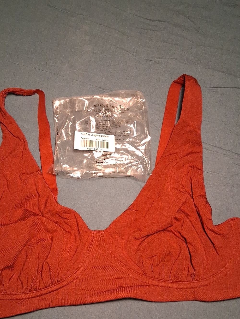 MeUndies Cabernet Colored Wireless Bralette NWT